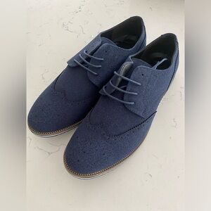 Men’s suede shoe